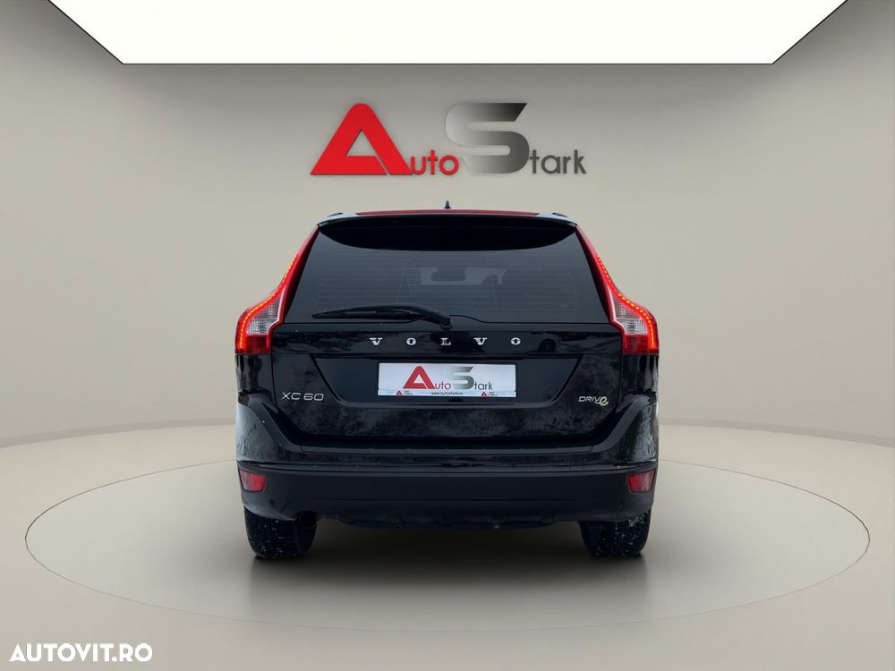 Volvo XC 60 DRIVe Momentum - 6