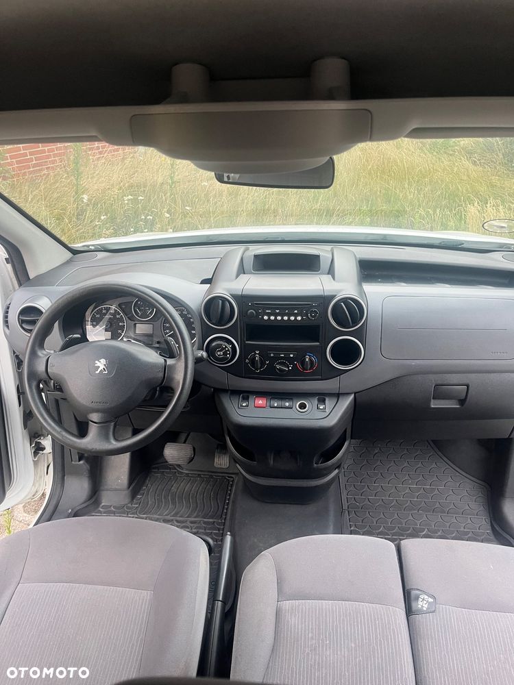 Peugeot Partner - 8