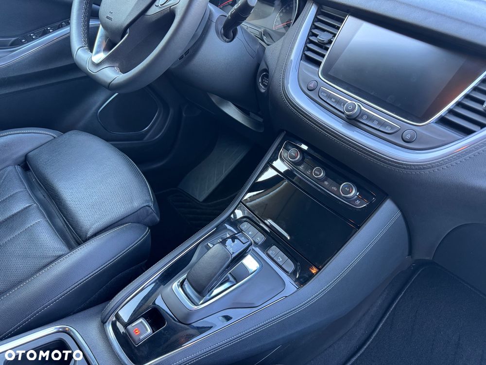 Opel Grandland X Plug-in-Hybrid4 1.6 DI Start/Stop Ultimate - 13