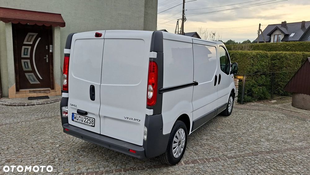 Opel VIVARO - 15