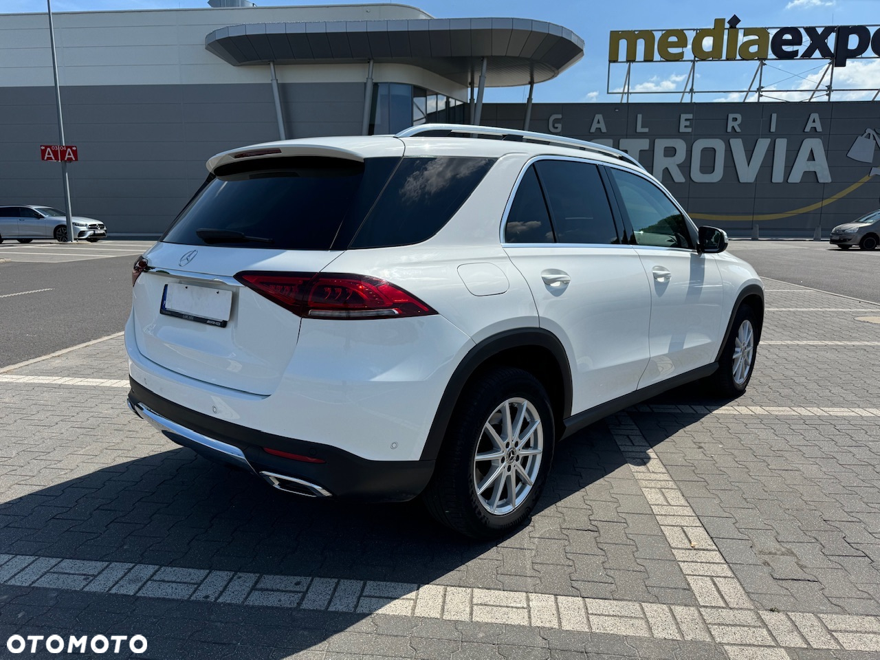 Mercedes-Benz GLE 300 d 4-Matic - 6