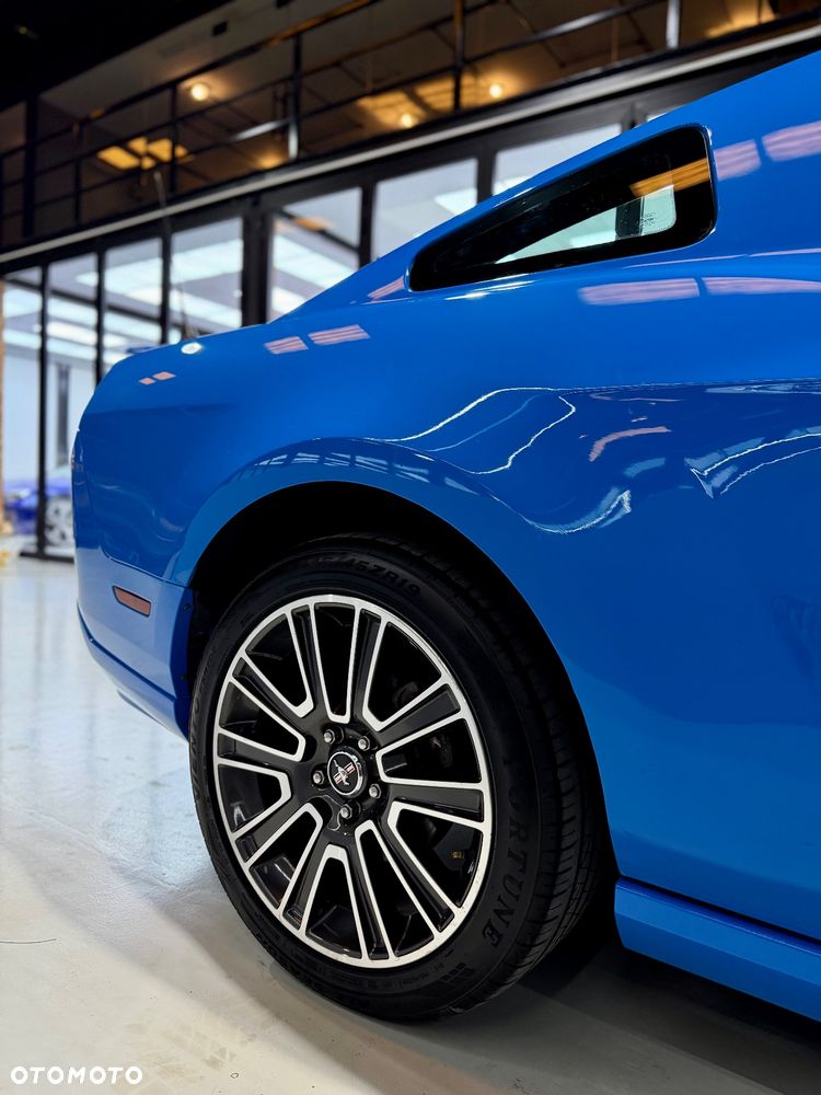 Ford Mustang 4.6 V8 GT Premium - 21