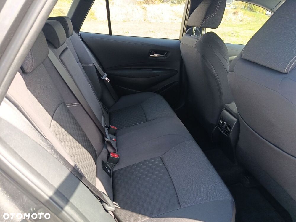 Toyota Corolla 1.8 Hybrid Comfort - 10