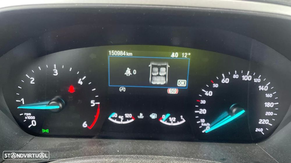 Ford Focus SW 1.5 TDCi EcoBlue Titanium - 20