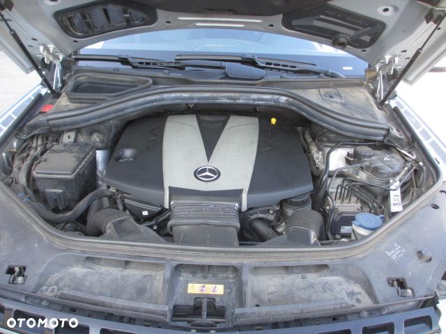 Mercedes-Benz ML 350 BlueTEC 4-Matic - 13