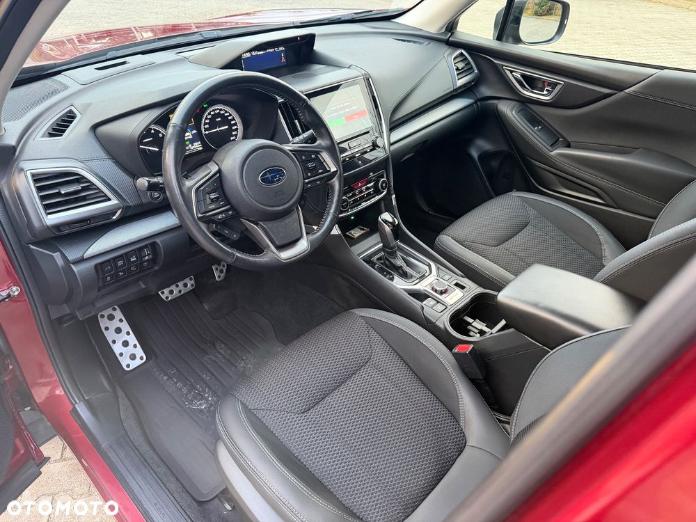 Subaru Forester 2.0 i Exclusive (EyeSight) Lineartronic - 26