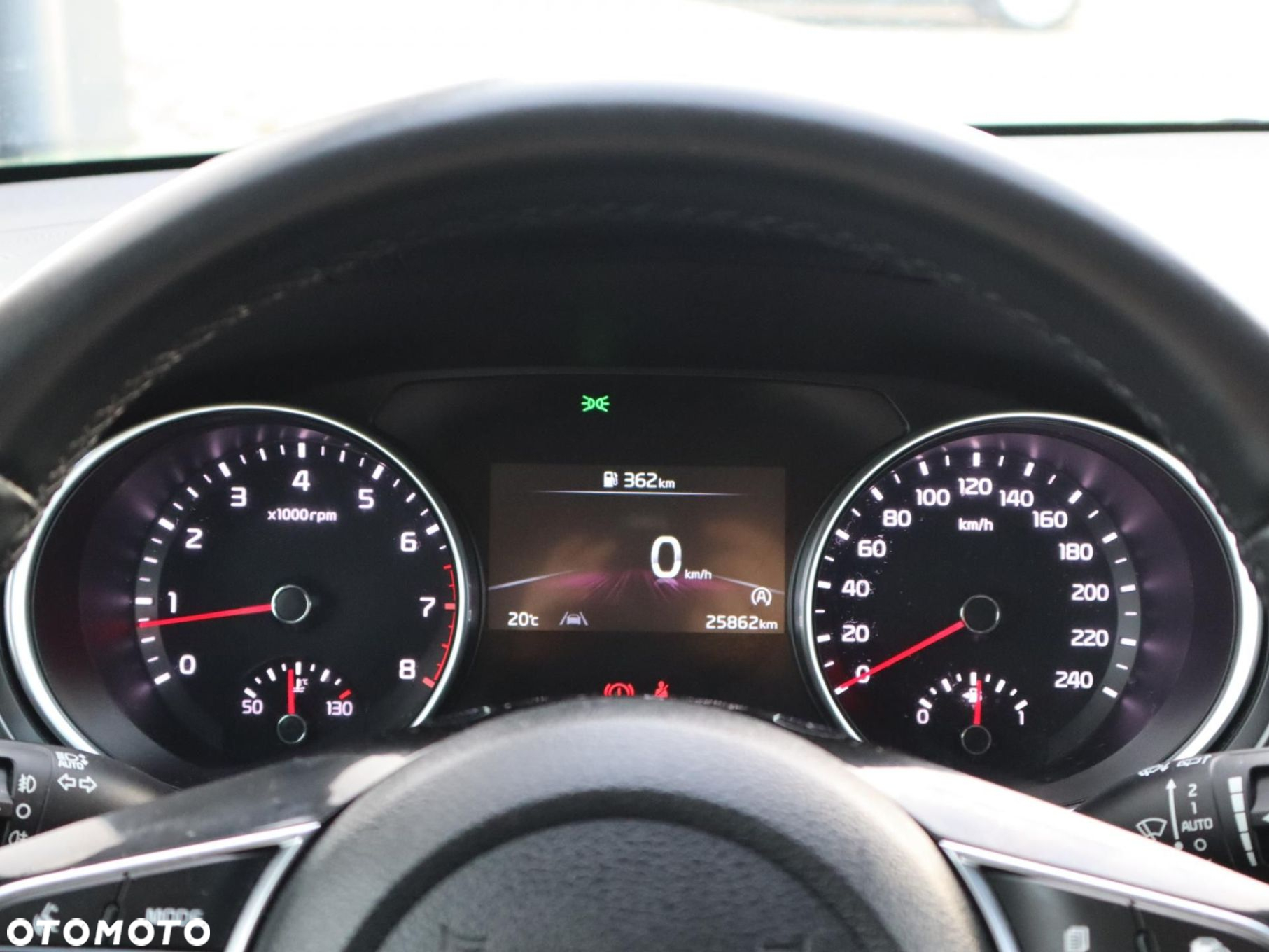 Kia XCeed - 11