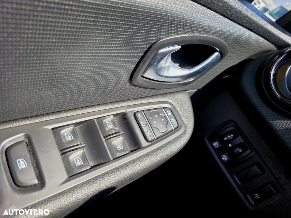 Renault Clio IV 0.9 Energy TCe Zen - 9