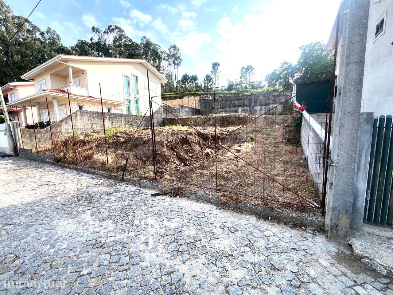 Lote de Terreno  Venda em Fornelo e Vairão,Vila do Conde - Grande imagem: 2/4