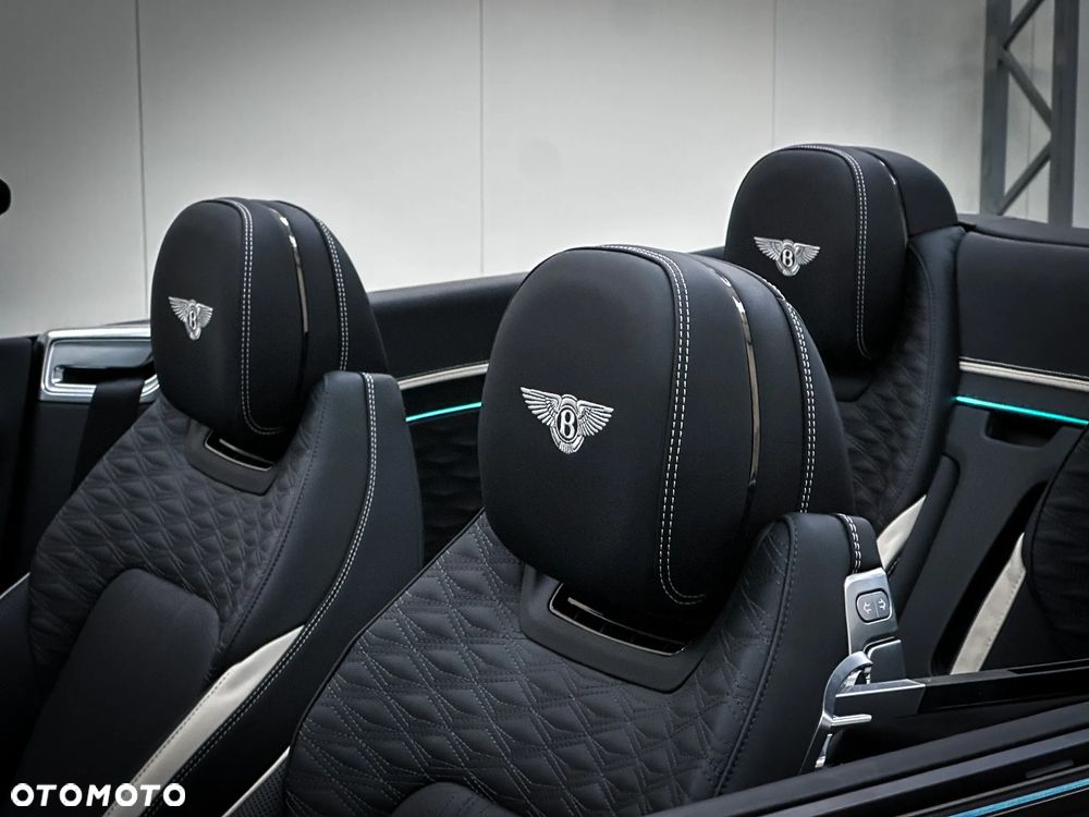 Bentley Continental GT - 17