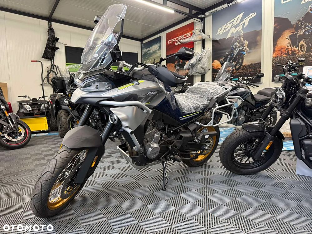 CFMoto MT - 3