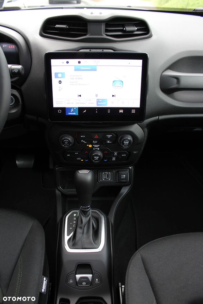 Jeep Renegade 1.5 T4 mHEV Altitude FWD S&S DCT - 14