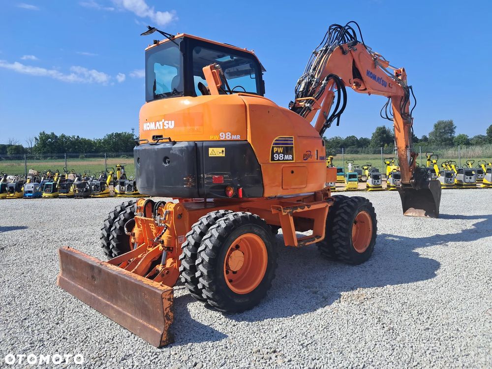 Komatsu PW 98 - 7