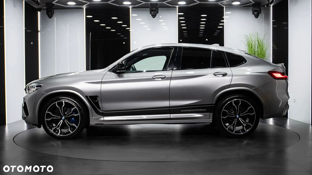 BMW X4 M X4M Competition - 4