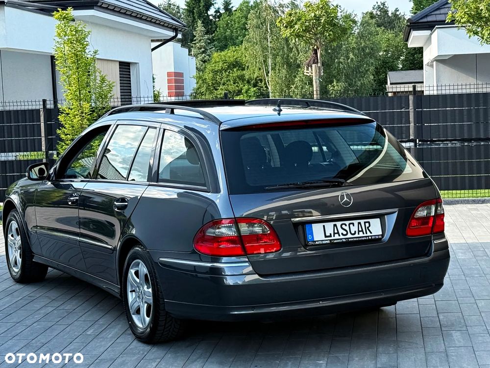 Mercedes-Benz Klasa E - 9