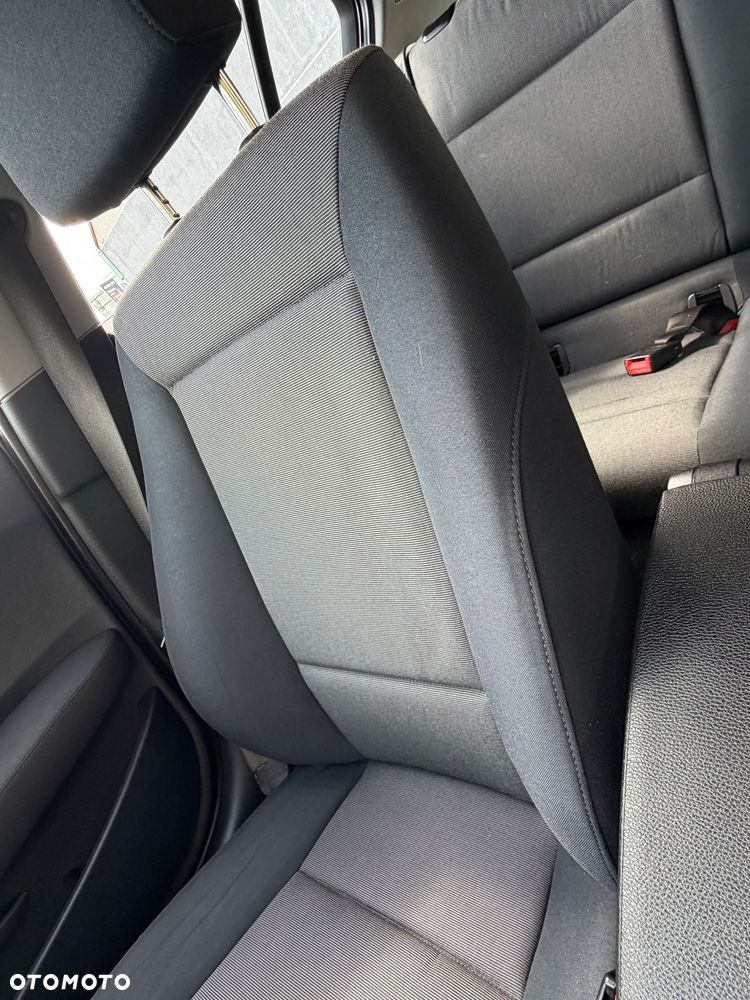BMW Seria 1 - 21