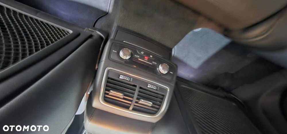 Audi A6 Avant - 18
