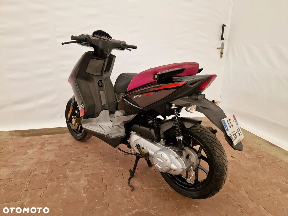 Aprilia SR - 8