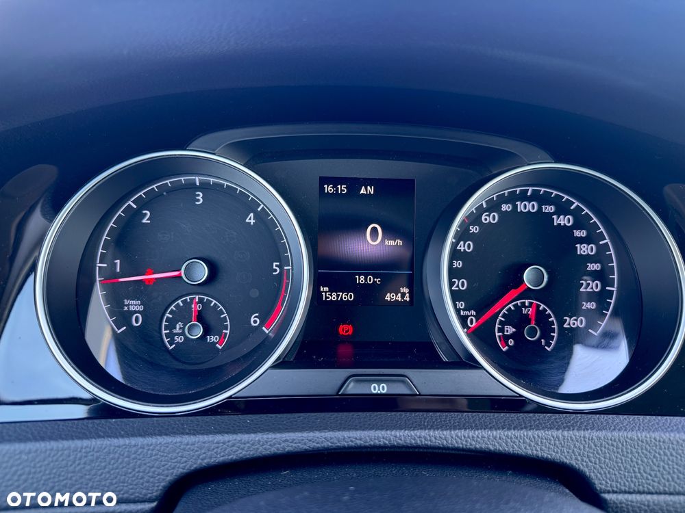 Volkswagen Golf - 13