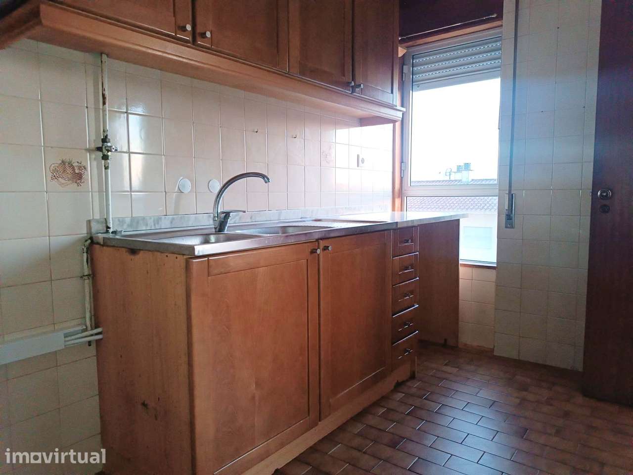 Apartamento T1 em Coimbra (Urb. Loreto) - Grande imagem: 2/7