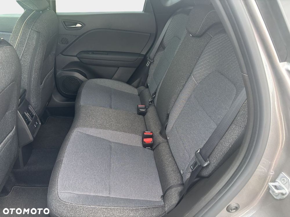 Renault Captur - 10