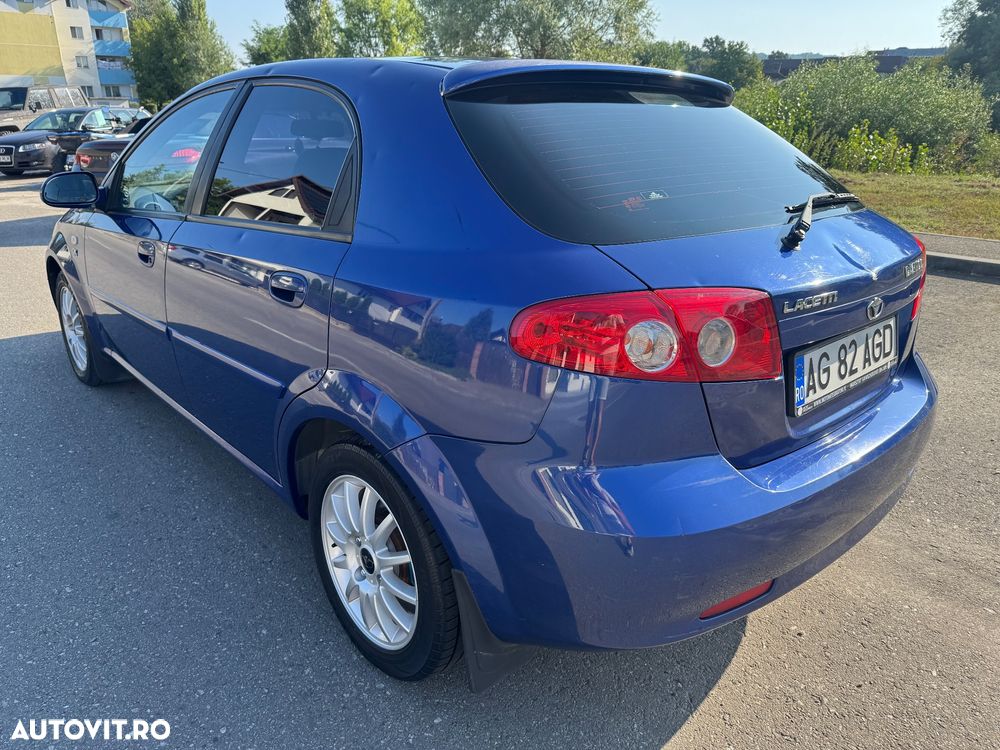 Daewoo Lacetti 1.6i SX - 3