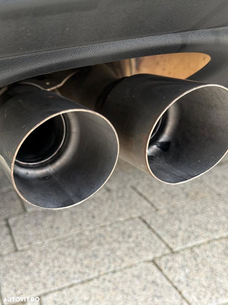 Volkswagen Tiguan 2.0 TDI DPF BlueMotion Technology Sport & Style - 19