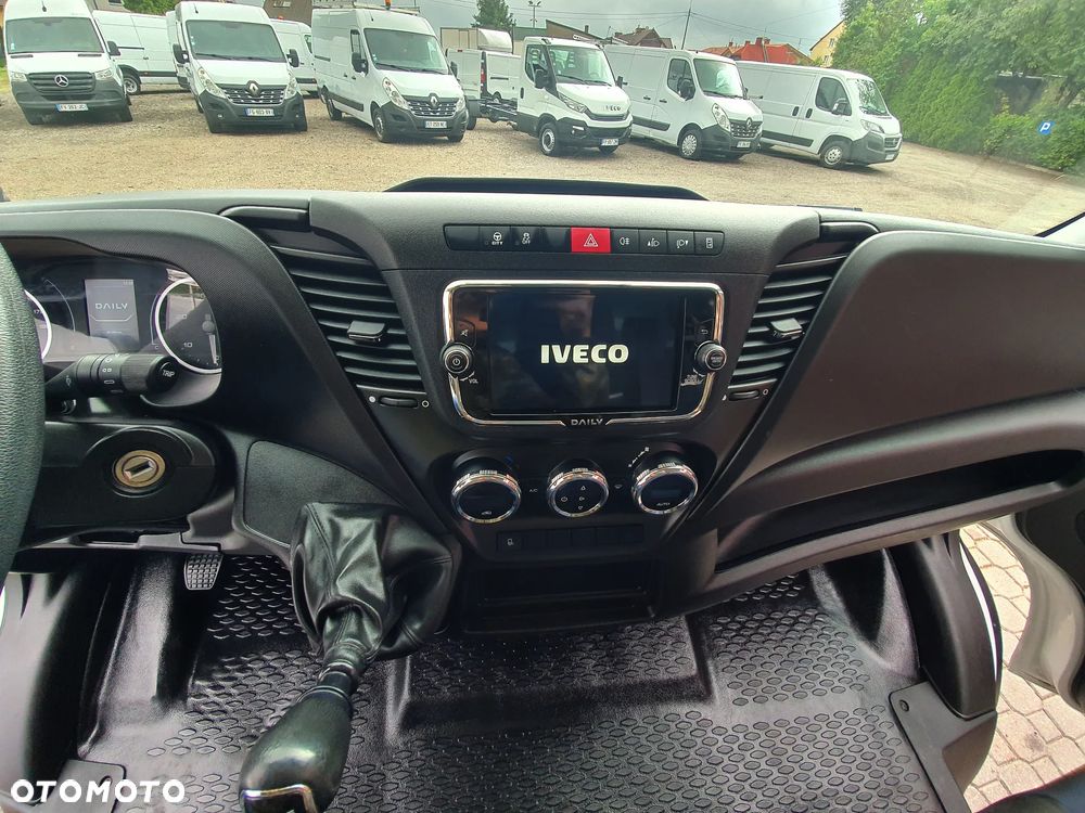 Iveco DAILY - 24