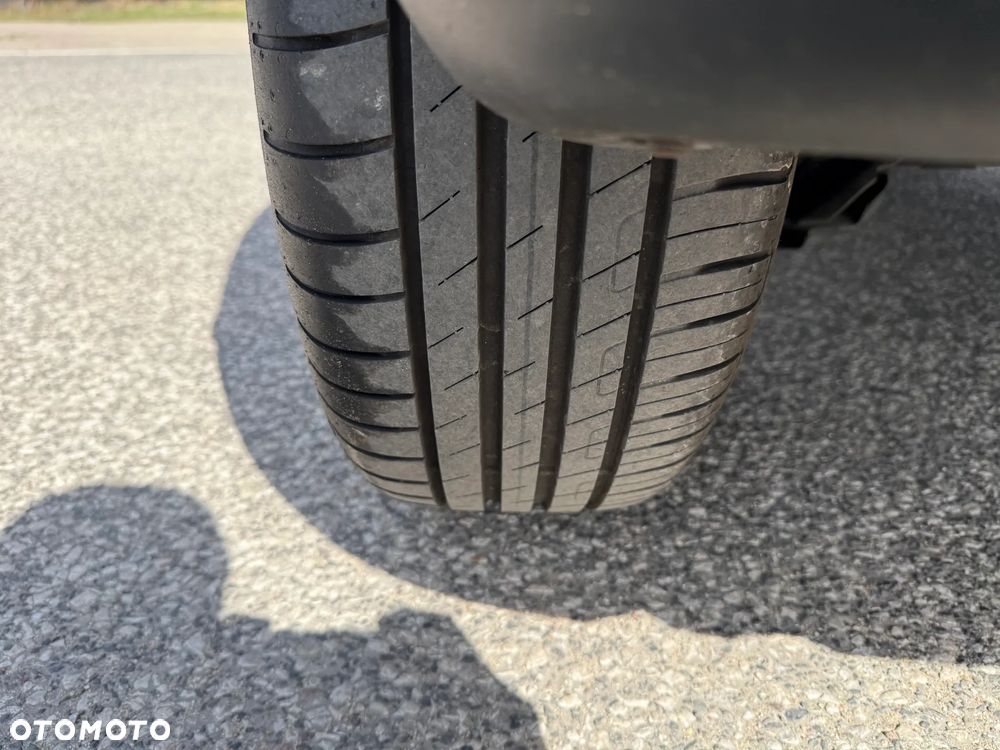 Renault Captur ENERGY TCe 120 EDC Intens - 36