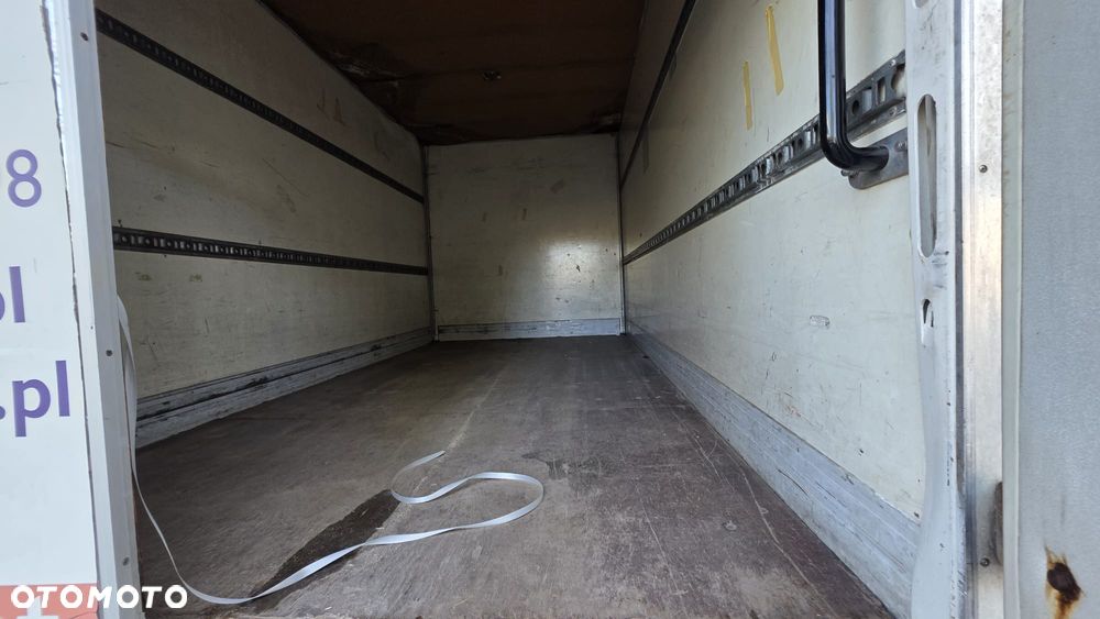 Mercedes-Benz Sprinter - 36