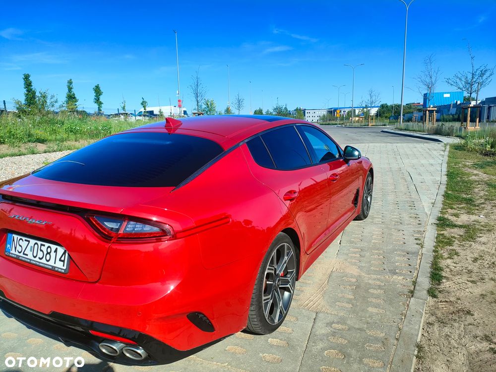Kia Stinger - 7