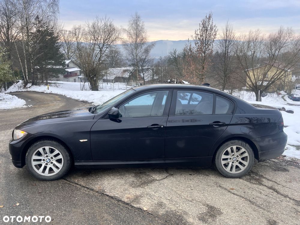 BMW Seria 3 318d - 2