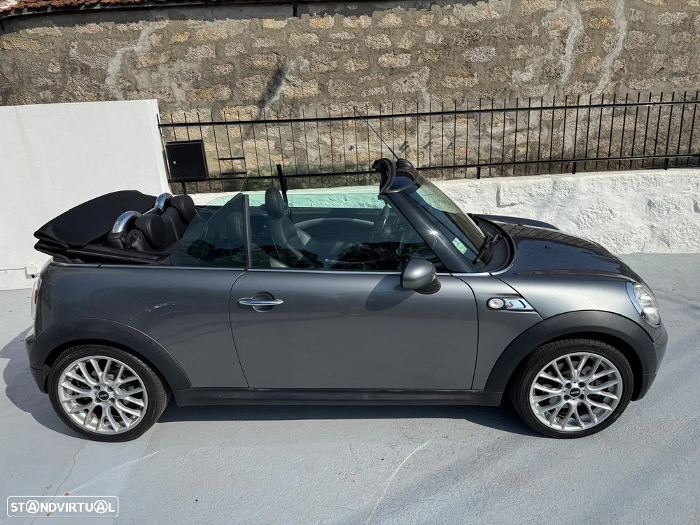 MINI Cabrio Cooper S Highgate - 27