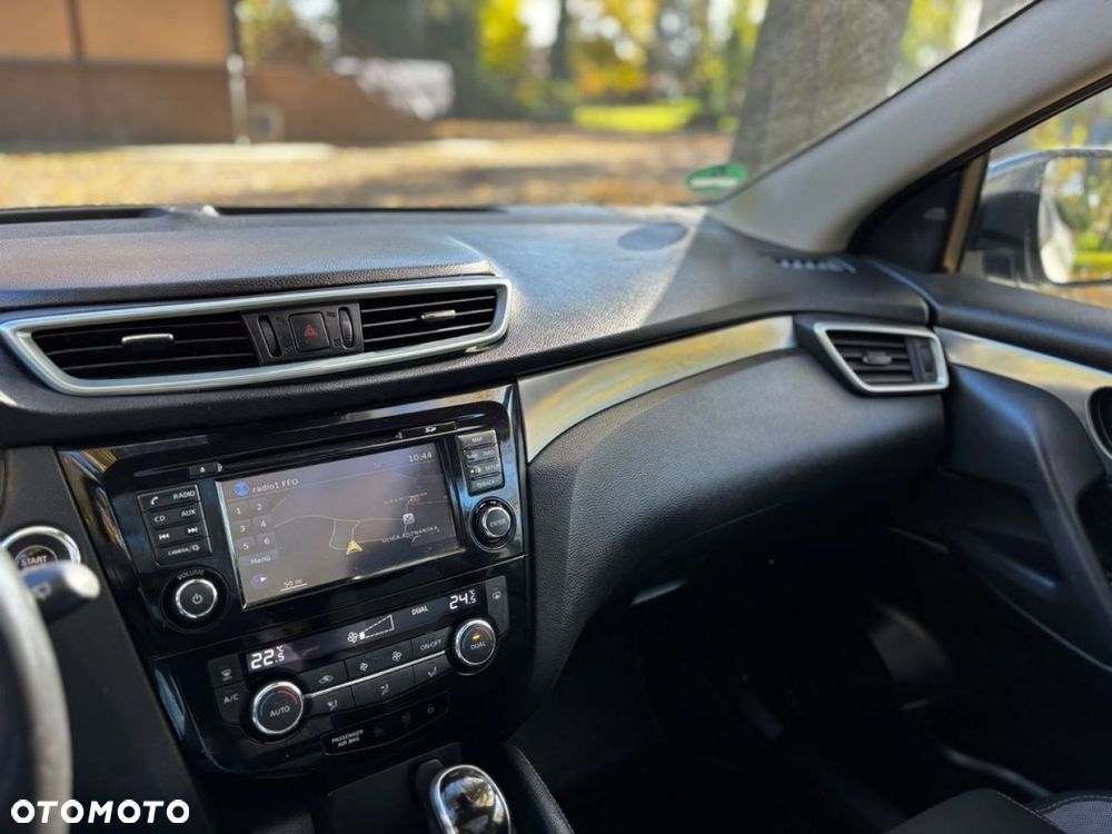 Nissan Qashqai 1.6 DCi Xtronic ACENTA - 39