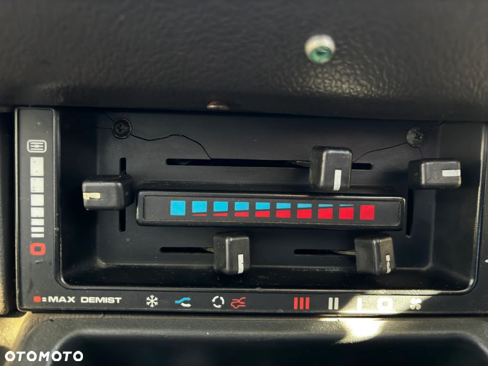 Land Rover Range Rover - 31