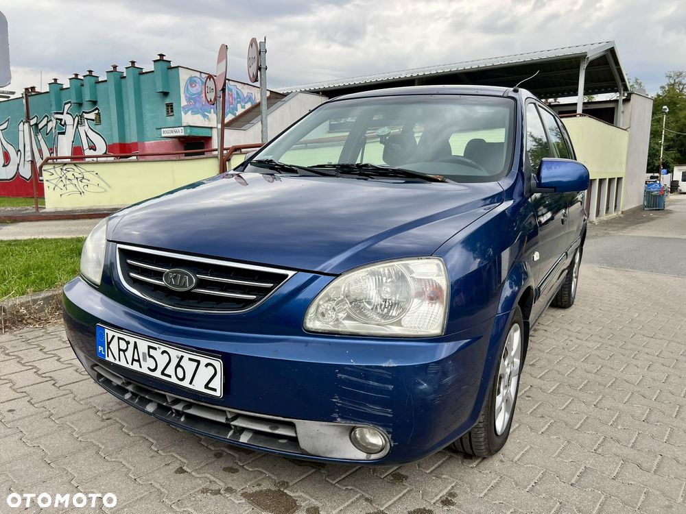 Kia Carens - 2