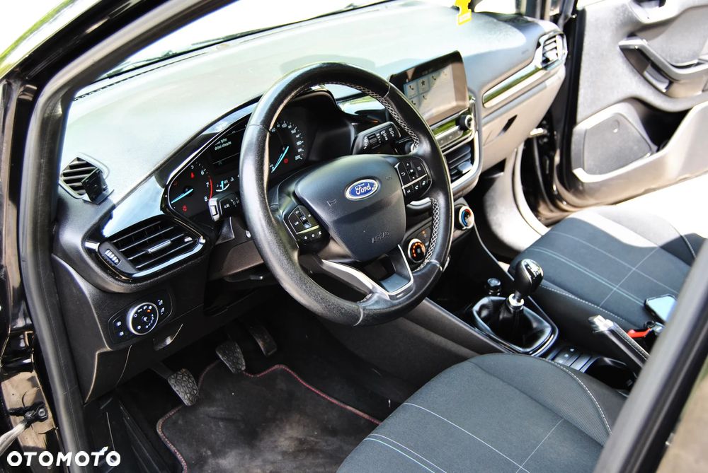 Ford Fiesta - 5