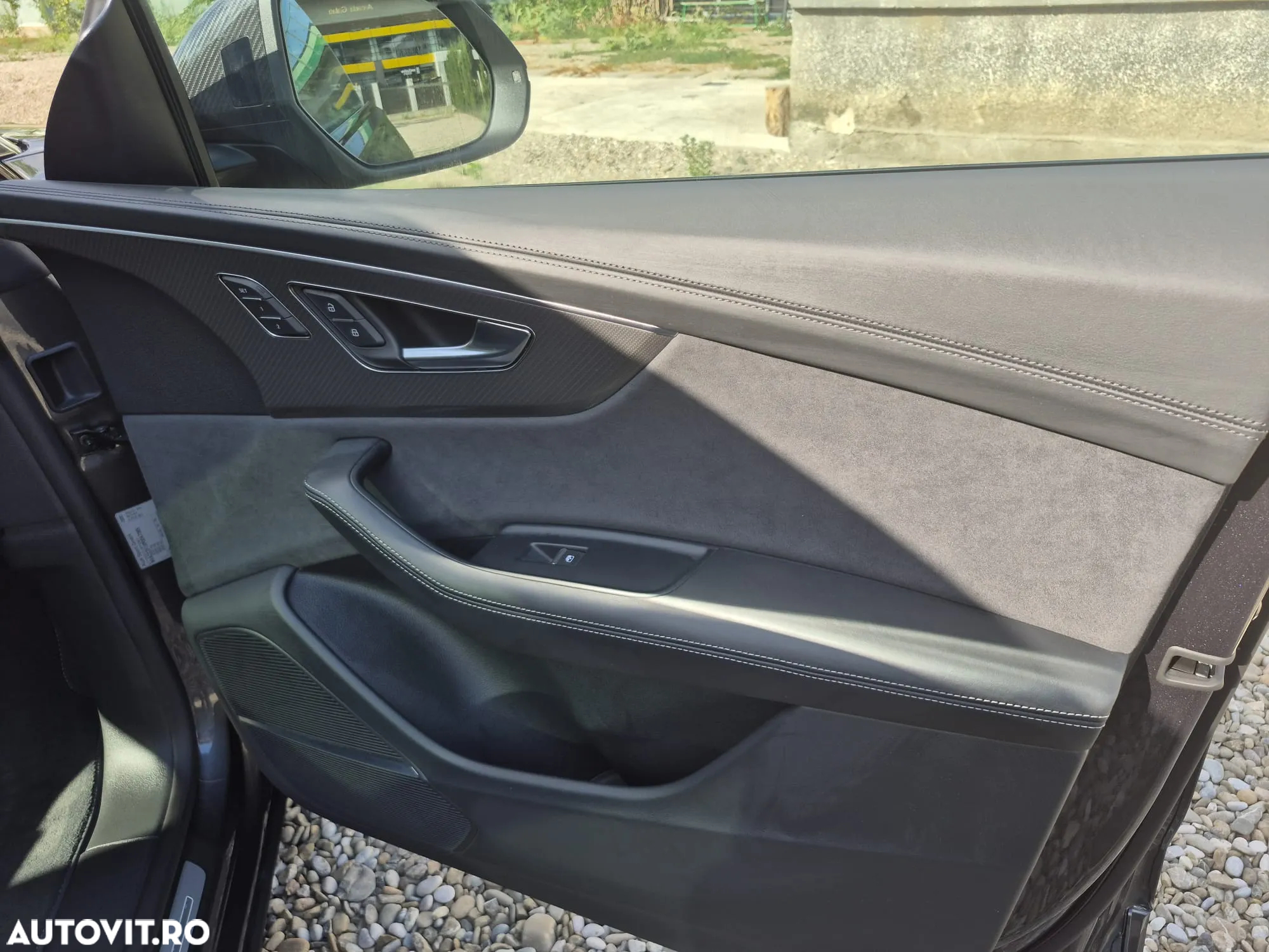Audi RS Q8 RSQ8 4.0 TFSI quattro MHEV Tiptronic - 22