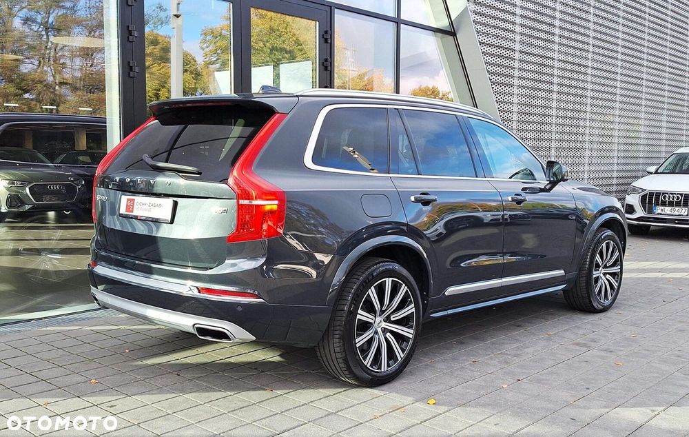 Volvo XC 90 - 35
