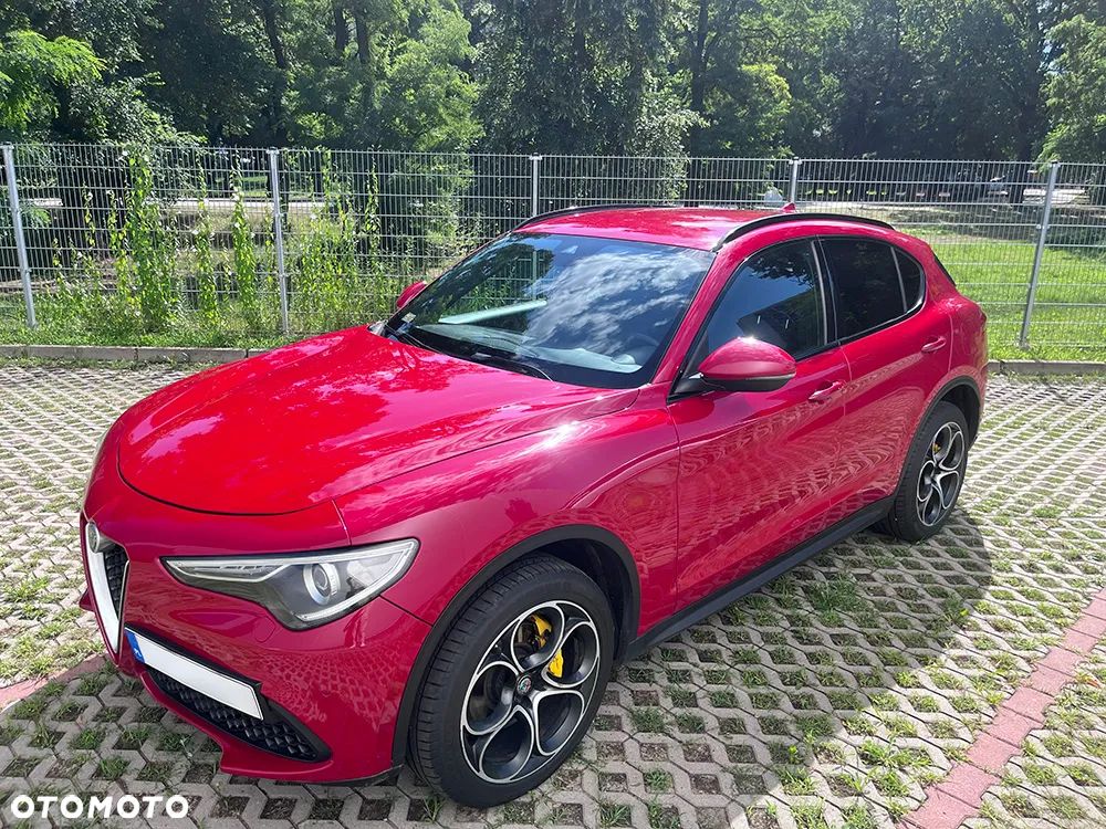 Alfa Romeo Stelvio 2.0 Turbo Executive Q4 - 1