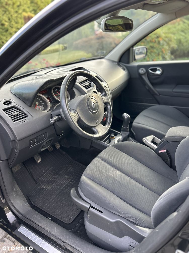 Renault Megane - 7