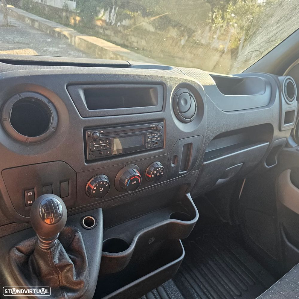 Opel movano Longa A/C - 9