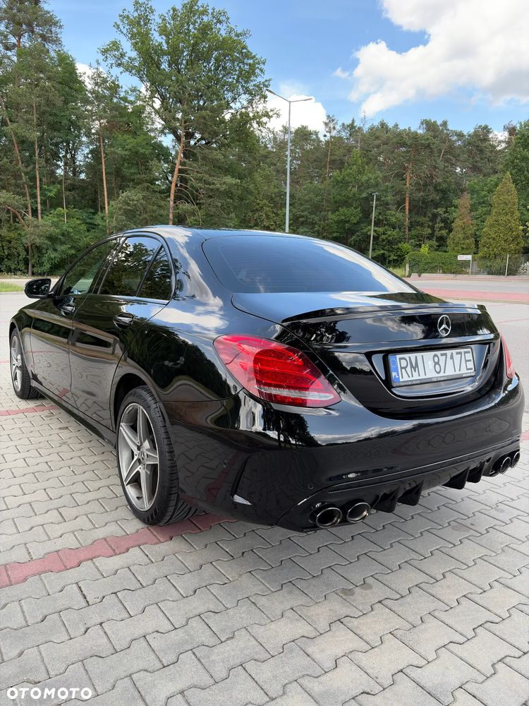 Mercedes-Benz Klasa C 200 4-Matic 9G-TRONIC - 2