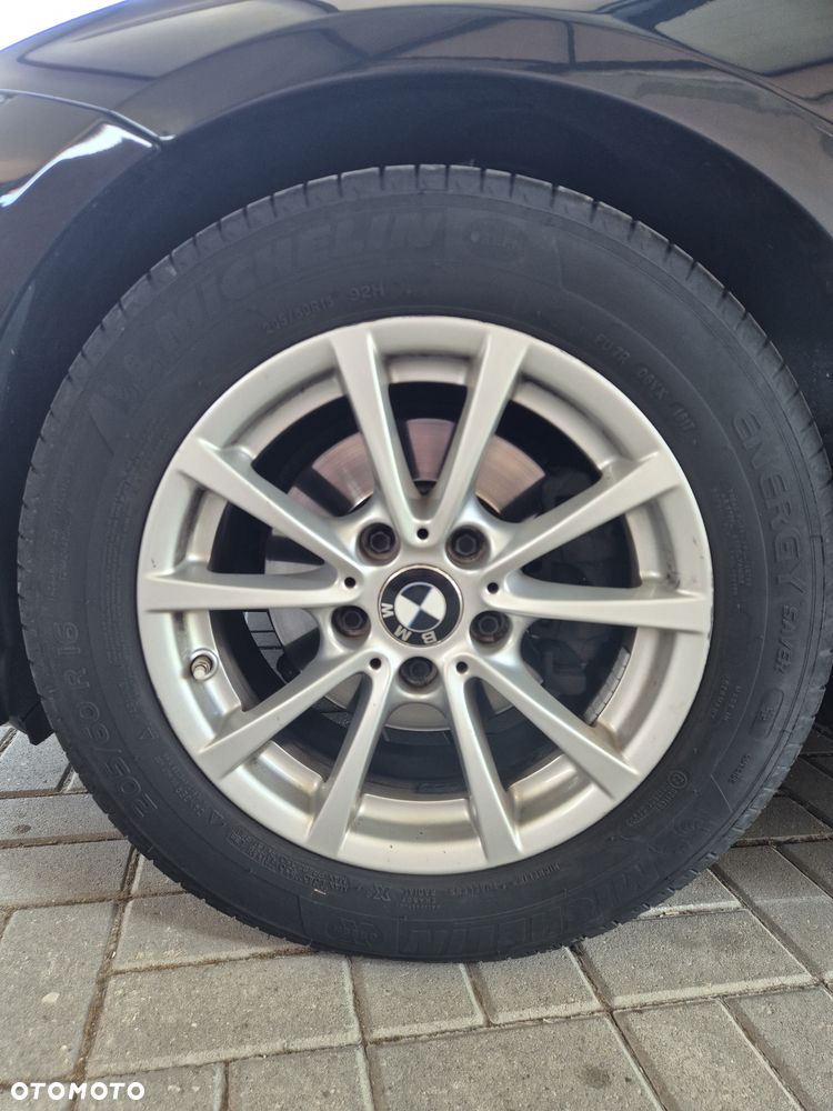 BMW Seria 3 320d Efficient Dynamic Edition - 12