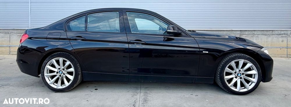 BMW Seria 3 320d DPF Aut. Edition Exclusive - 5