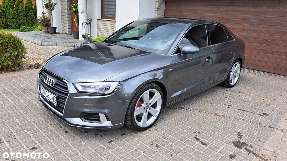 Audi A3 Limousine 40 TFSI quattro S tronic design - 4