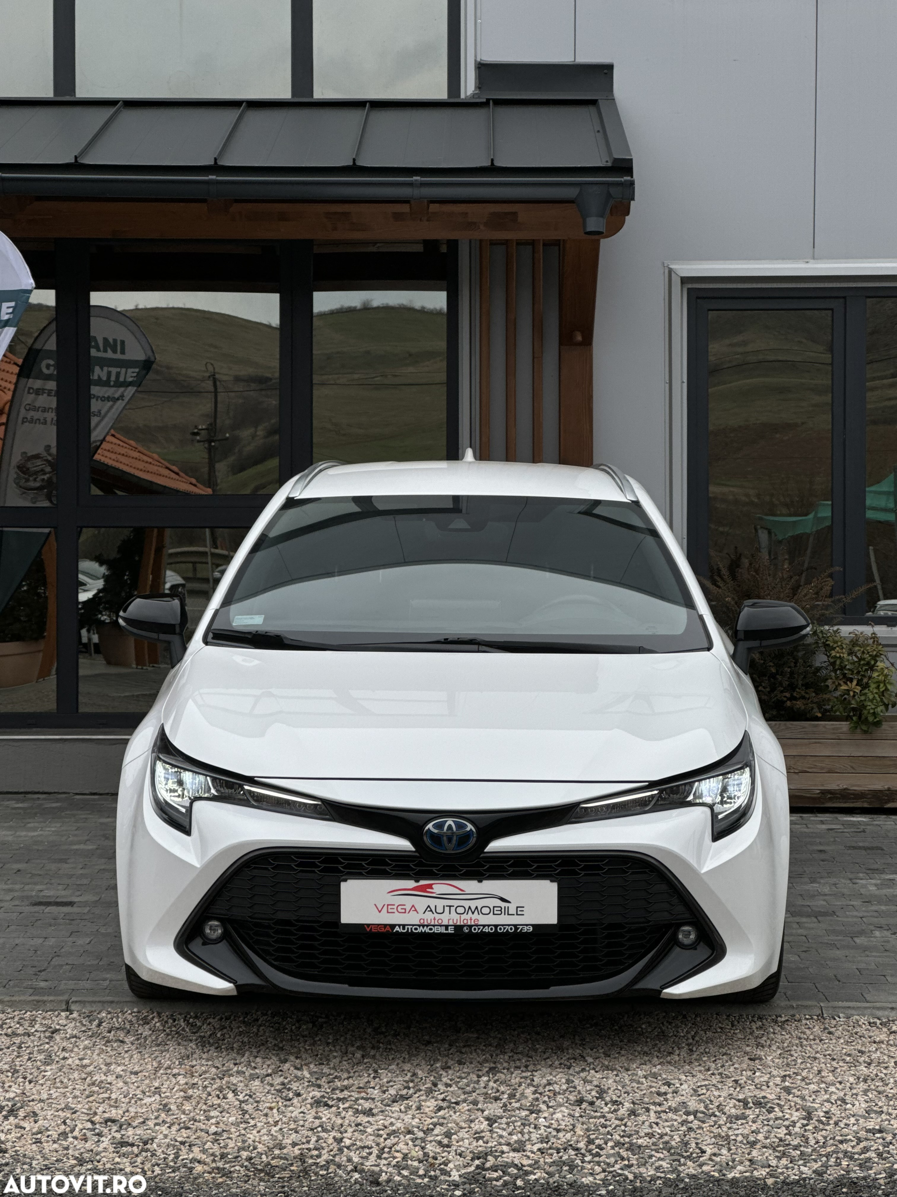 Toyota Corolla 1.8 HSD Business - 20