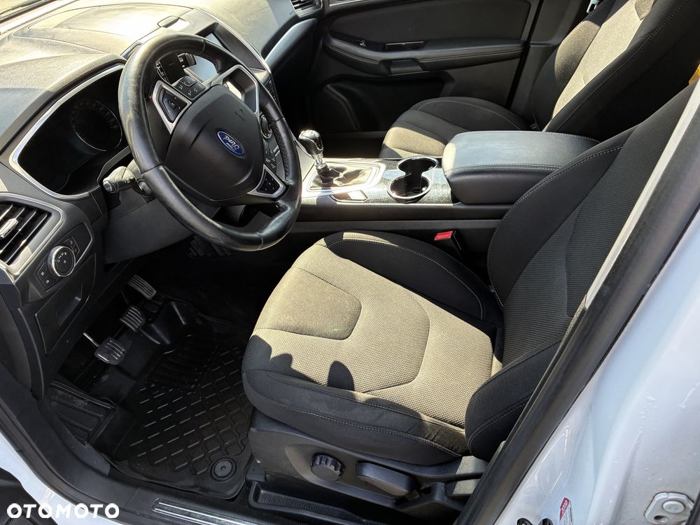 Ford S-Max - 7
