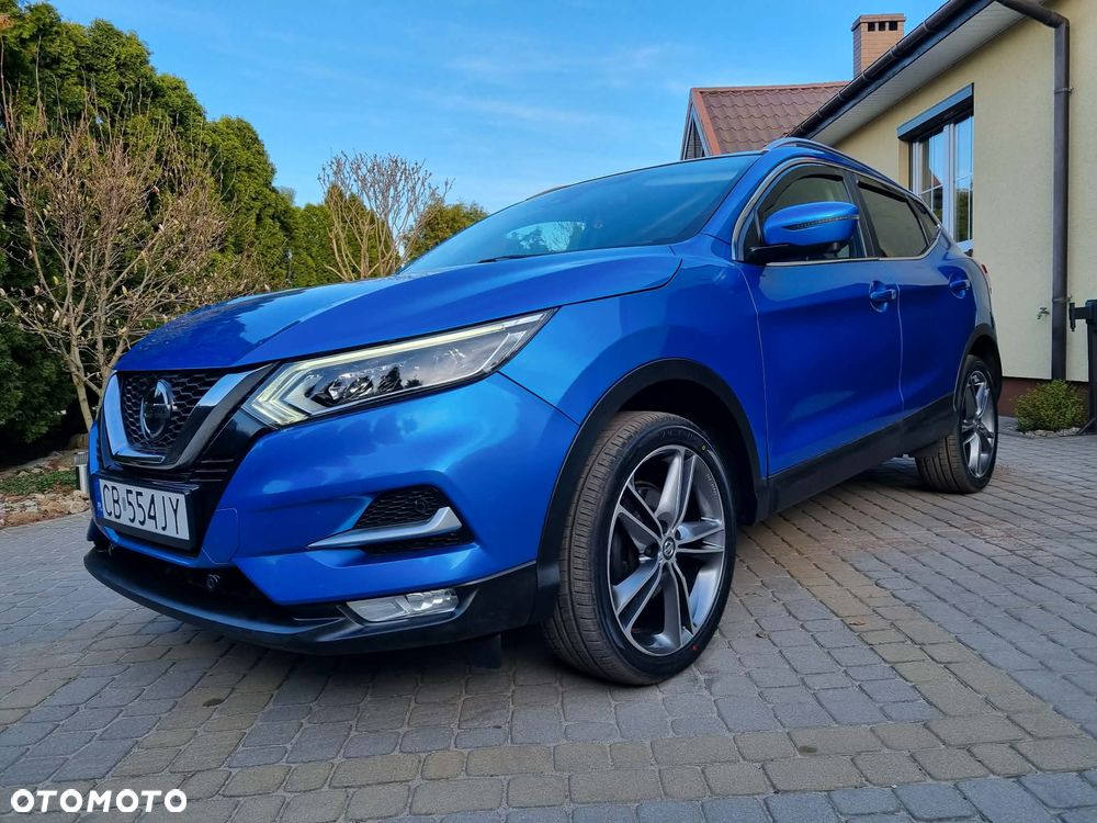 Nissan Qashqai 1.6 DCi N-Connecta - 1