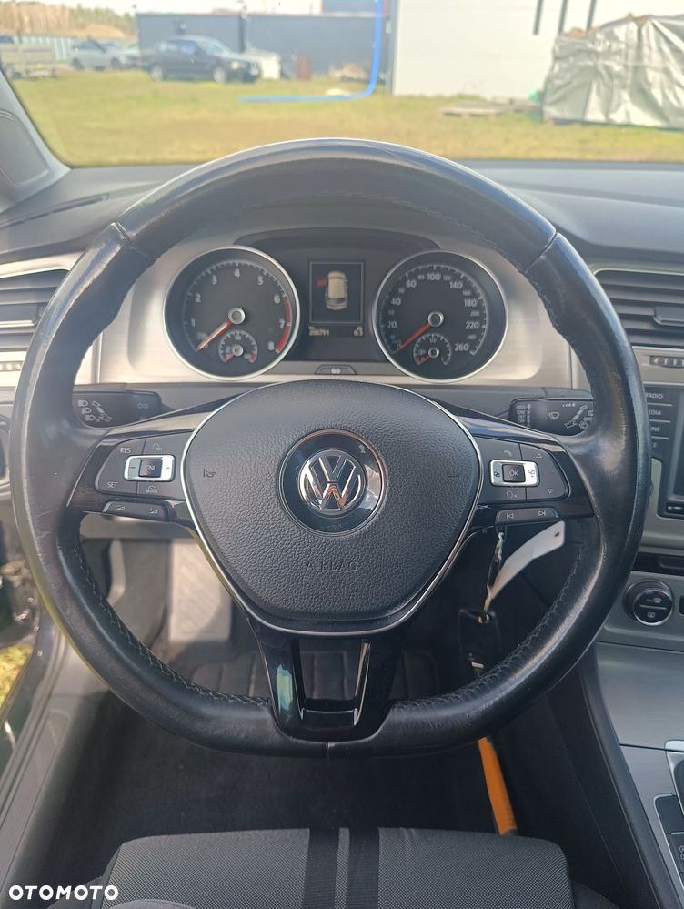 Volkswagen Golf 1.0 TSI BlueMotion Comfortline - 20